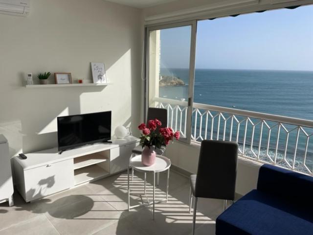Precioso Apartamento A Estrenar En Primera Linea De Playa Μπένιντορμ Εξωτερικό φωτογραφία