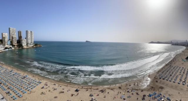 Precioso Apartamento A Estrenar En Primera Linea De Playa Μπένιντορμ Εξωτερικό φωτογραφία