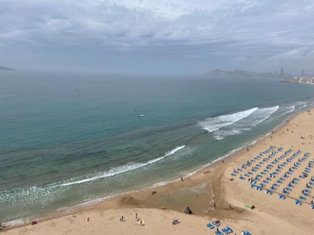 Precioso Apartamento A Estrenar En Primera Linea De Playa Μπένιντορμ Εξωτερικό φωτογραφία